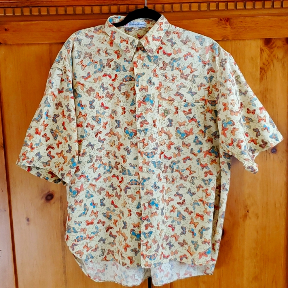 Conte of Florence retro camp shirt.